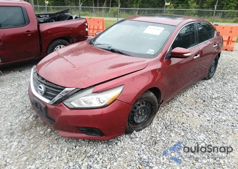 2016 Nissan Altima 2.5 Sv z USA, uszkodzony, nr VIN 1N4AL3AP2GC218285